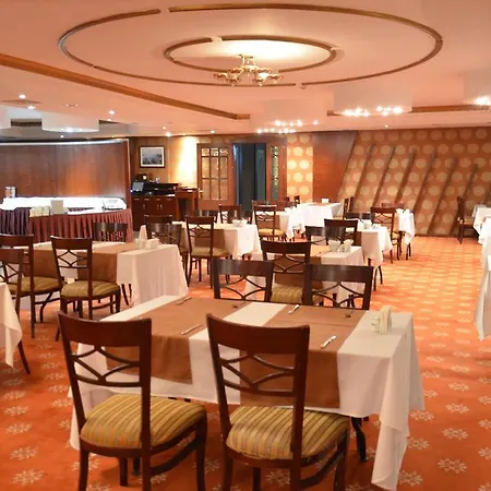 Grand Eras Hotel 4*