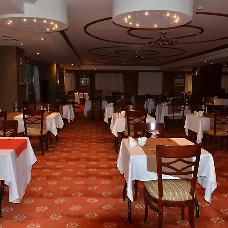 Grand Eras Hotel