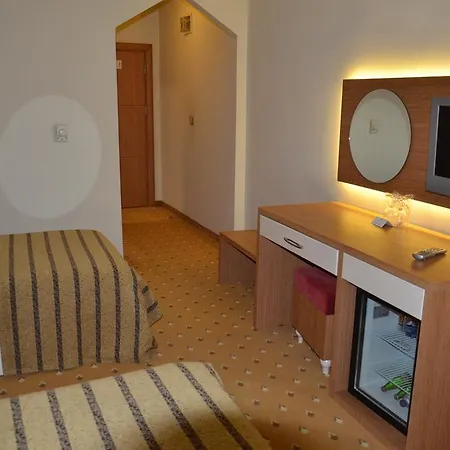 Grand Eras Hotel 4*