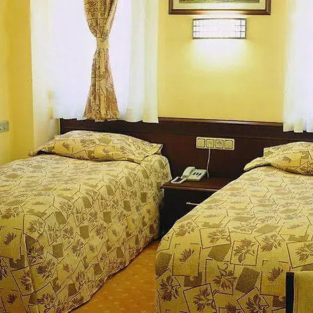 Hotel Grand Eras 4*