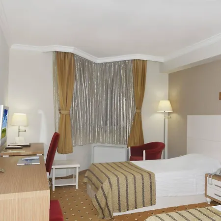 Hotel Grand Eras